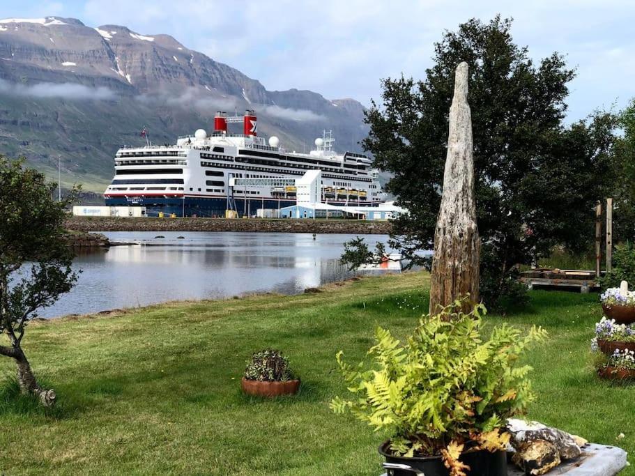 Nylenda Apartment Seythisfjorthur Exterior photo